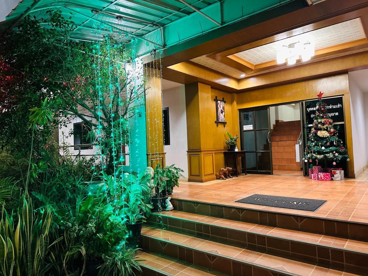 Jj Palace เจเจ พาเลซ Ban Si Than Extérieur photo