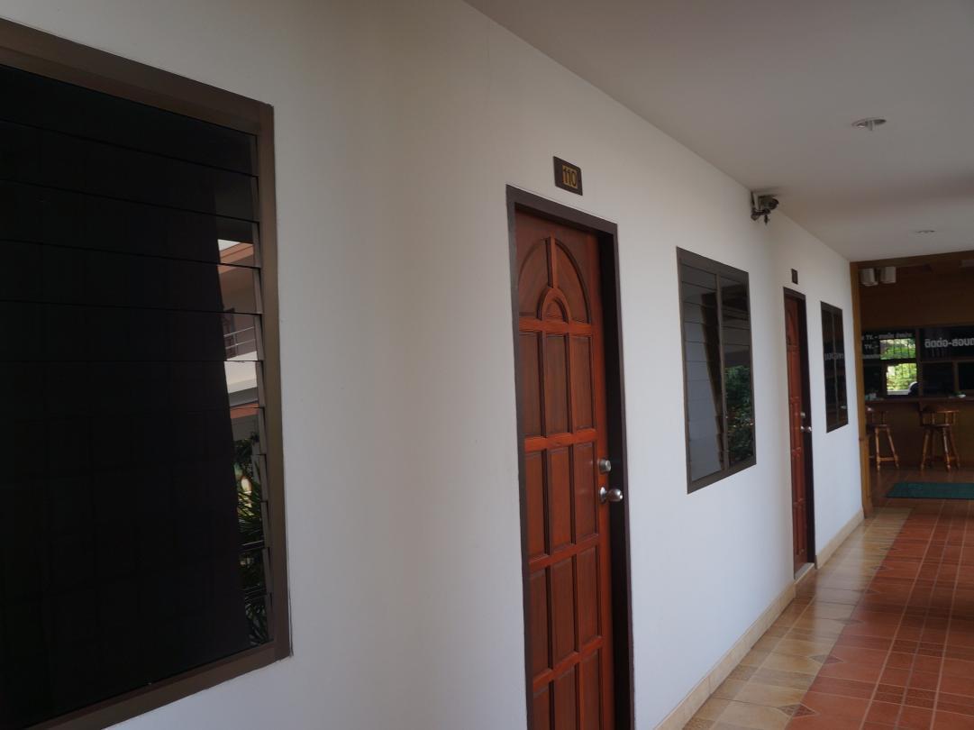 Jj Palace เจเจ พาเลซ Ban Si Than Extérieur photo